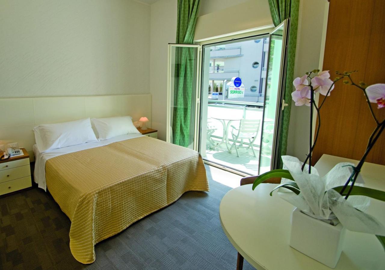 Hotel Sorriso Milano Marittima Luaran gambar