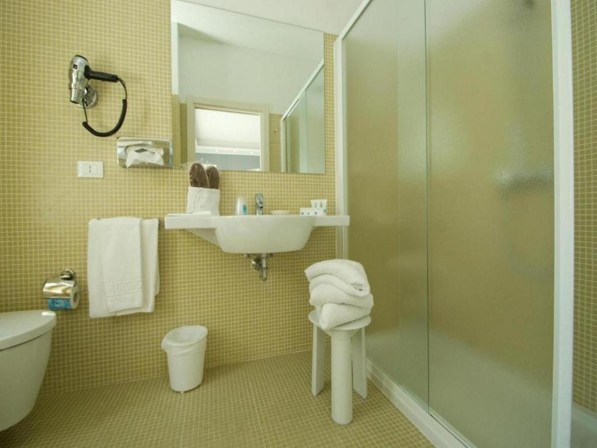 Hotel Sorriso Milano Marittima Luaran gambar