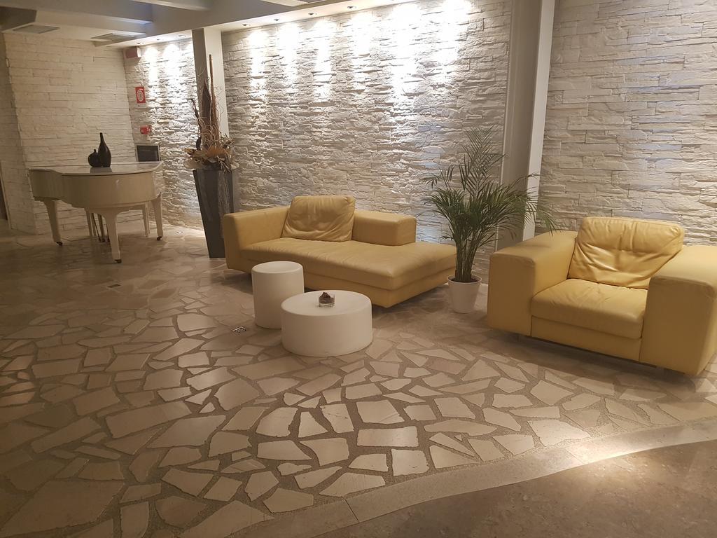 Hotel Sorriso Milano Marittima Luaran gambar